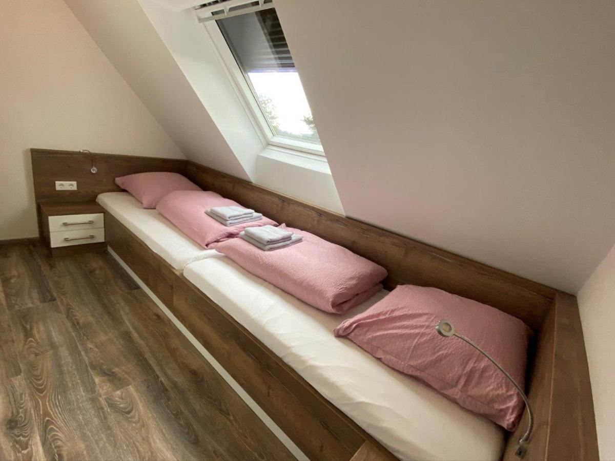 Ferienhaus Seestern Am Harkebruegger See Mit Sauna Und Kamin Barssel  Luaran gambar