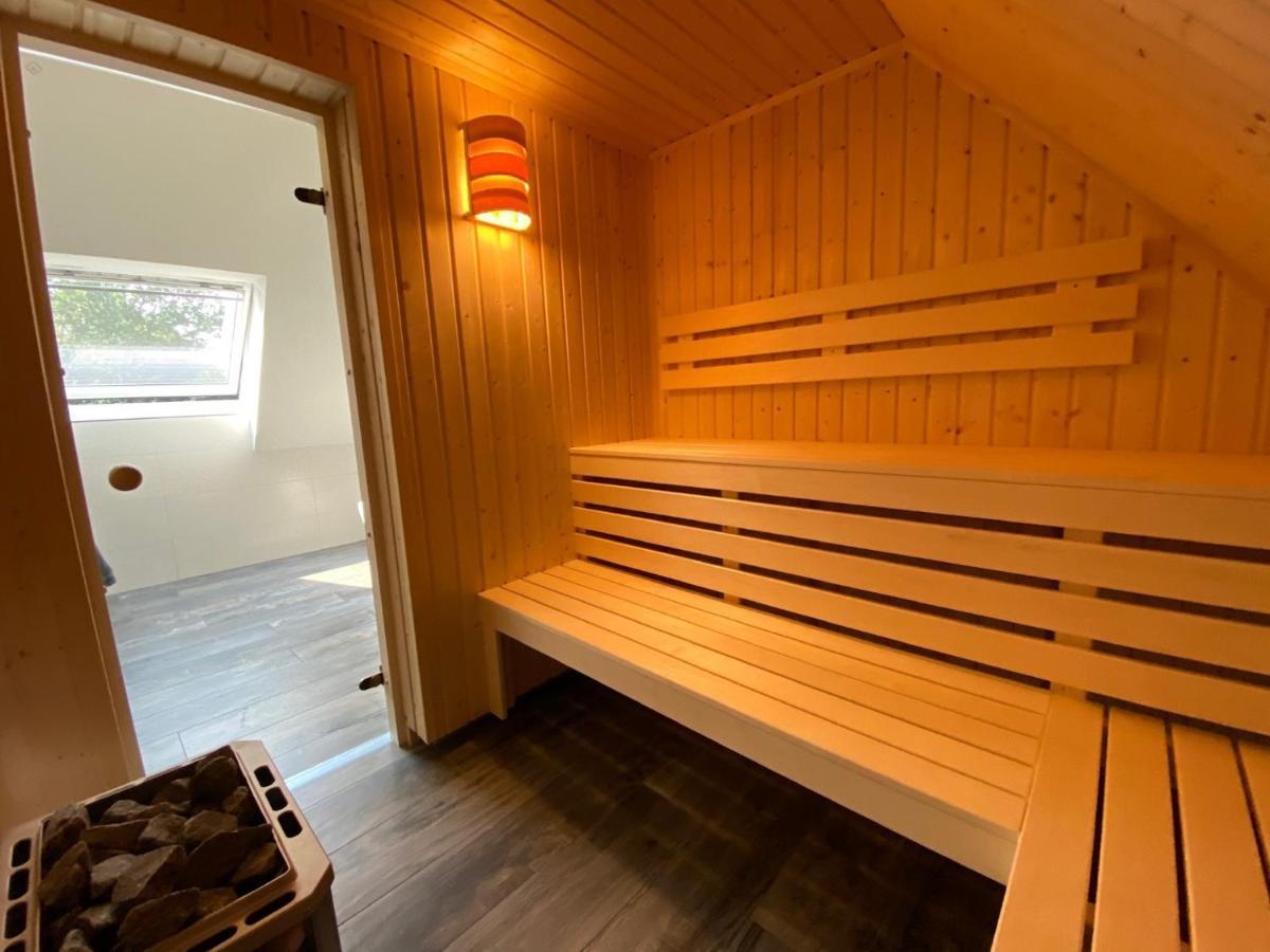 Ferienhaus Seestern Am Harkebruegger See Mit Sauna Und Kamin Barssel  Luaran gambar