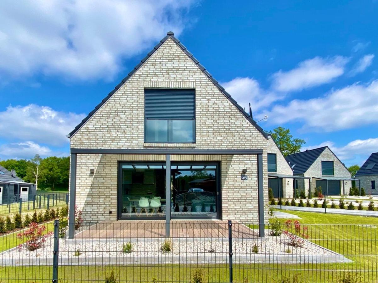 Ferienhaus Seestern Am Harkebruegger See Mit Sauna Und Kamin Barssel  Luaran gambar