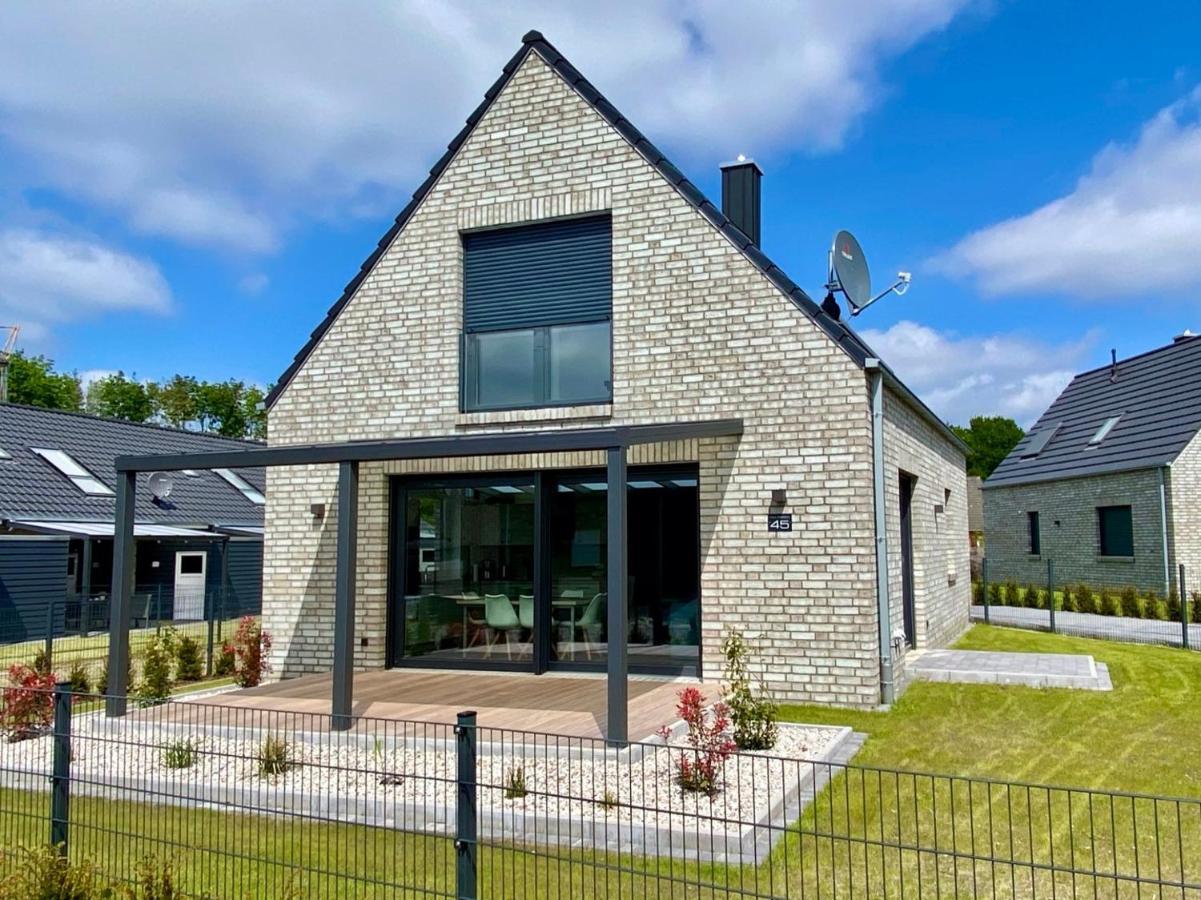 Ferienhaus Seestern Am Harkebruegger See Mit Sauna Und Kamin Barssel  Luaran gambar